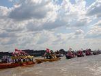 Festival-Batanghari-parade-perahu-hias.jpg