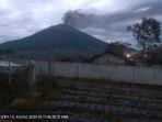 GUNUNG-KERINCI-TAH-ERUPSI.jpg