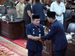 Gubernur-saat-menghadiri-rapat-paripurna-DPRD-Provinsi-Jambi-tentang.jpg