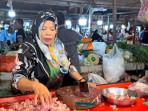 Harga-Ayam-Potong-di-Pasar-Angso-Duo-Bertahan.jpg