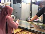 Harga-Emas-di-Pasar-Kramat-Tinggi-Jambi-Turun.jpg