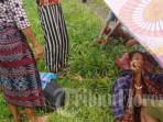 Dramatis! Ibu Muda di NTT Melahirkan di Jalan, Ditandu 3 KM Lewati Jalan Rusak