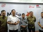 KPU-Provinsi-Jambi-melakukan-konferensi-pers-Rabu-27112024-malam.jpg