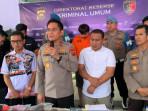 Kapolda-Jambi-Irjen-Pol-Krisno-H-Siregar-ungkap-kasus-perampokan.jpg