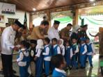 Pemerintah-Batang-Hari-melalui-BAZNAS-menyalurkan-bantuan-dana-zakat.jpg
