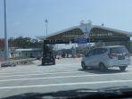 Penampakan-Gerbang-Tol-Muaro-Sebapo-sebelum-masuk-ruas-Tol-Baleno.jpg