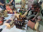 Ratusan-Botol-Miras-Diamankan-Satpol-PP-Kota-Jambi.jpg