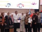 Rektor-Resmikan-Penamaan-Gedung-Pascasarjana-UNJA-Graha-Singedekane-dan-Graha-Kemas-Mohamad-Saleh.jpg
