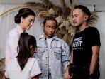 Ruben-Onsu-dan-keluarganya.jpg