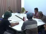 Warga Pulau Jelmu Datangi DPMD Tebo, Minta Audit Dana Desa Sejak Kades Khozin Menjabat