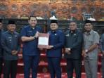 Seluruh Anggota DPRD Merangin Setujui RAPBD Perubahan Menjadi Perda