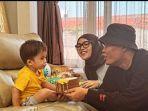 Sule-Bersama-Adzam-dan-Putri-Delina.jpg