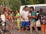 Viral-Mobil-Ambulans-Tabrak-Warga-di-Sekernan-Muaro-Jambi-Picu-Kemarahan-Warga-Setempat.jpg