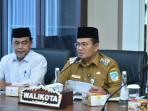 Wali-Kota-Jambi-Maulana-Serahkan-Bantuan-untuk-6-Orang-Korban-Bencana.jpg
