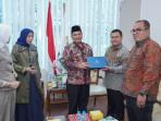 Wali-Kota-Jambi-Maulana-Terima-Bantuan-50-Unit-Program-Baznas-RI.jpg