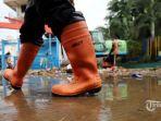 banjir-jakarta-pintu-air-sudin.jpg