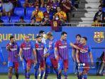 barcelona-merayakan-gol-kedua-mereka-selama-pertandingan-sepak-bola.jpg