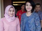 brigadir-popy-kanan-dan-bripda-fitria-berjilbab_20180319_083759.jpg