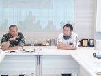 danrem-042gapu-brigjen-tni-m-zulkifli-saat-berbincang-di-kantor-tribun-jambi.jpg
