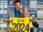 gianluigi-buffon-mantan-kiper-juventus-yang-perpanjang-kontrak-di-parma.jpg