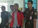 isnedi-wakil-ketua-dprd-merangin-resmi-ditahan-penyidik-kejari-merangin.jpg