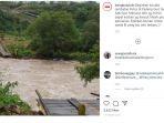 jembatan-gantung-putus-di-lokasi-wisata-desa-manau-sembilan-ii.jpg