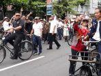 jokowi-bersepeda-di-yogyakarta-sabtu-2332019.jpg