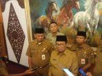 kabut-asap-ini-tanggapan-gubernur-jambi-mau-tak-mau-harus-libur-dulu-dari-pada-terserang-penyakit.jpg
