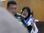 kompol-tuti-maryati-terdakwa-kasus-dugaan-suap-dorfin-felix.jpg