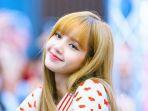 lisa-blackpink.jpg