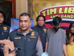 omplotan-pelaku-pemerasan-dengan-modus-kencan-lewat-aplikasi.jpg