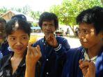 partisipasi-pemilih-warga-suku-anak-dalam-di-kabupaten-sarolangun-jambi-masih-rendah.jpg