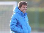 pelatih-baru-tottenham-hotspur-antonio-conte.jpg