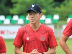 pelatih-tim-nasional-u-19-indonesia-shin-tae-yong-di-bali.jpg