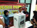 pembakaran-kotak-dan-surat-suara-pemilu-2019-di-sungaipenuh-diperkirakan-700-surat-suara-terbakar.jpg