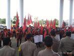 pemuda-pancasila-geruduk-dprd-muaro-jambi-buntut-ujaran-kebencian-oknum-dewan-ke-bupati.jpg