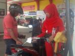 pertalite-di-spbu-kebun-jeruk_20161006_124952.jpg