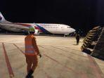 pesawat-malaysia-airlines-yang-mendarat-darurat-di-bandara-udara-sulthan-thaha-jambi.jpg