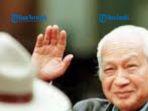 presiden-soeharto.jpg
