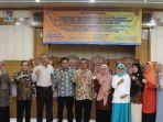rektor-dan-wakil-rektor-unja-bersama-nara-sumber-dan-unit-kerja-di-lingkungan-unja-foto-bersama.jpg