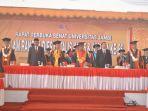 rektor-direktur-pascasarjana-dan-deputi-vii-bin-bersama-wisudawan-program-doktor1.jpg