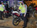satlantas-polresta-jambi-saat-menggelar-operasi-siginjai-2020-di-salah-satu-titik-di-kota-jambi.jpg