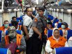 sejumlah-tahanan-kpk-dengan-mengenakan.jpg