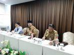 sekda-provinsi-jambi-rapat-satgas-pangan.jpg