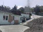 semburan-gas-disertai-lumpur-dan-batu-masih-terjadi-di-ponpes-al-ihsan-boarding-school.jpg