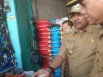 sidak-pasar-atas-stok-beras2.jpg