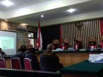 sidang-kasus-dugaan-suap-ketok-palu-rapbd-provinsi-jambi-tahun-2018_20180507_145908.jpg