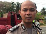 sopir-truk-yang-tabrak-pagar-rumah-warga-di-sekernan-diamankan-polisi-lakukan-penyelidikan.jpg