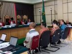 suasana-sidang_20180516_155146.jpg