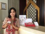 swiss-belhotel-jambi-menjual-gantungan-kunci-untuk-membantu-memulihkan-lombok-yang-dilanda-gempa_20180907_183705.jpg
